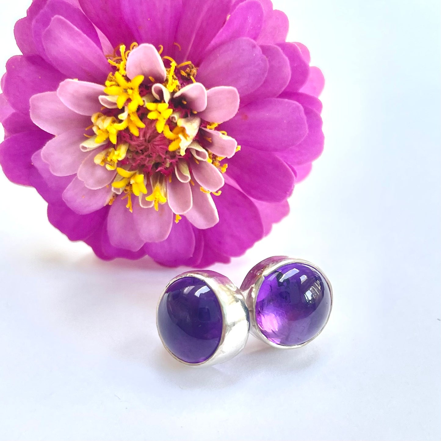 Amethyst studs