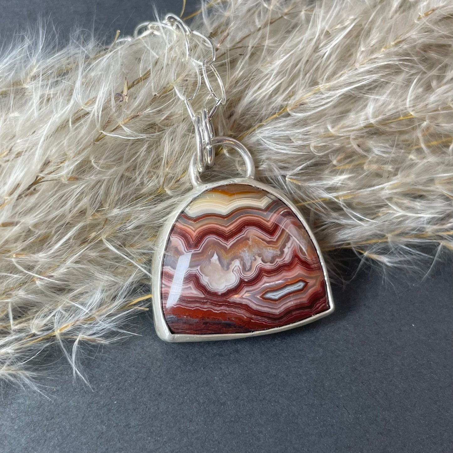 Laguna Lace Arch Pendant